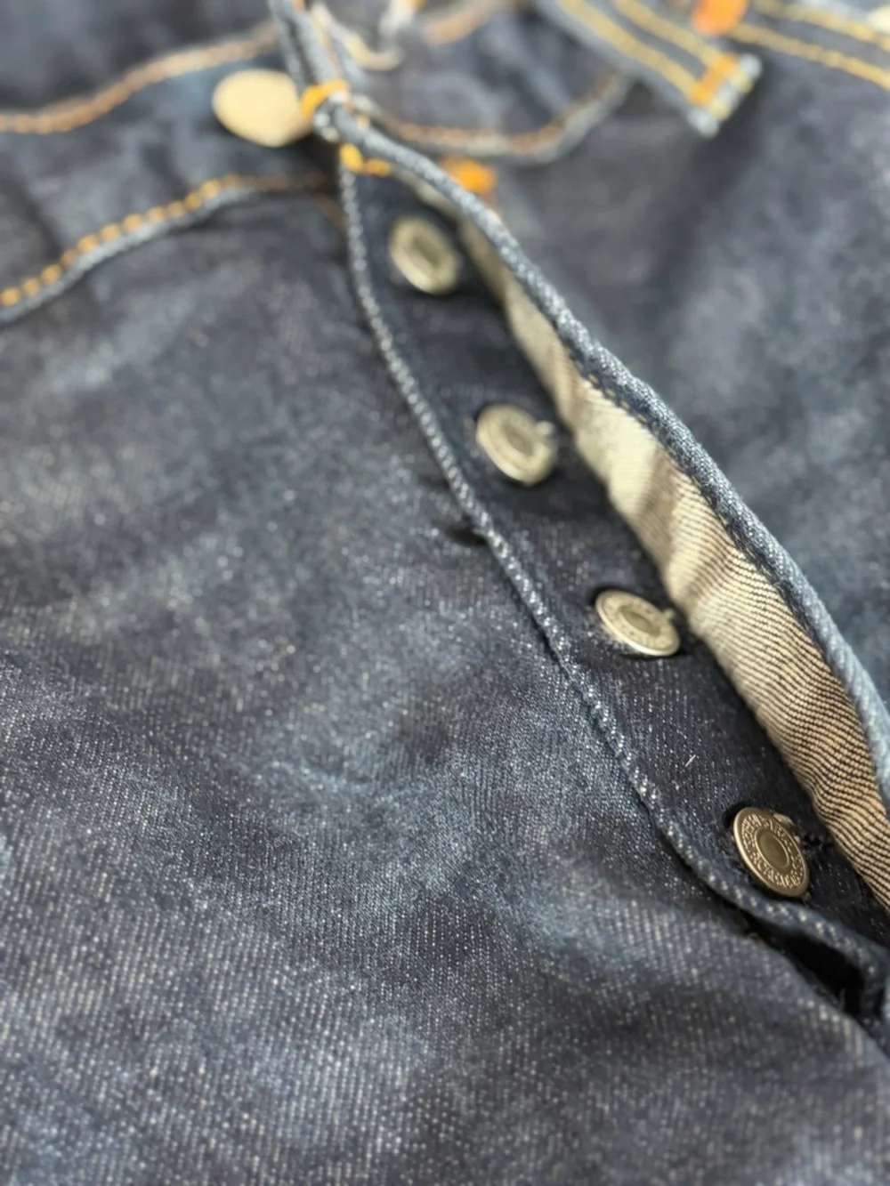 Levi's Men's Straight Jeans in Dark Blue Denim with‎ Yellow Stitching